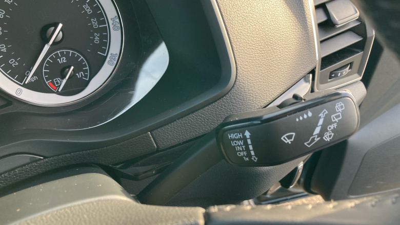 Skoda Karoq 1.5 TSI SE L 5dr DSG Petrol Estate